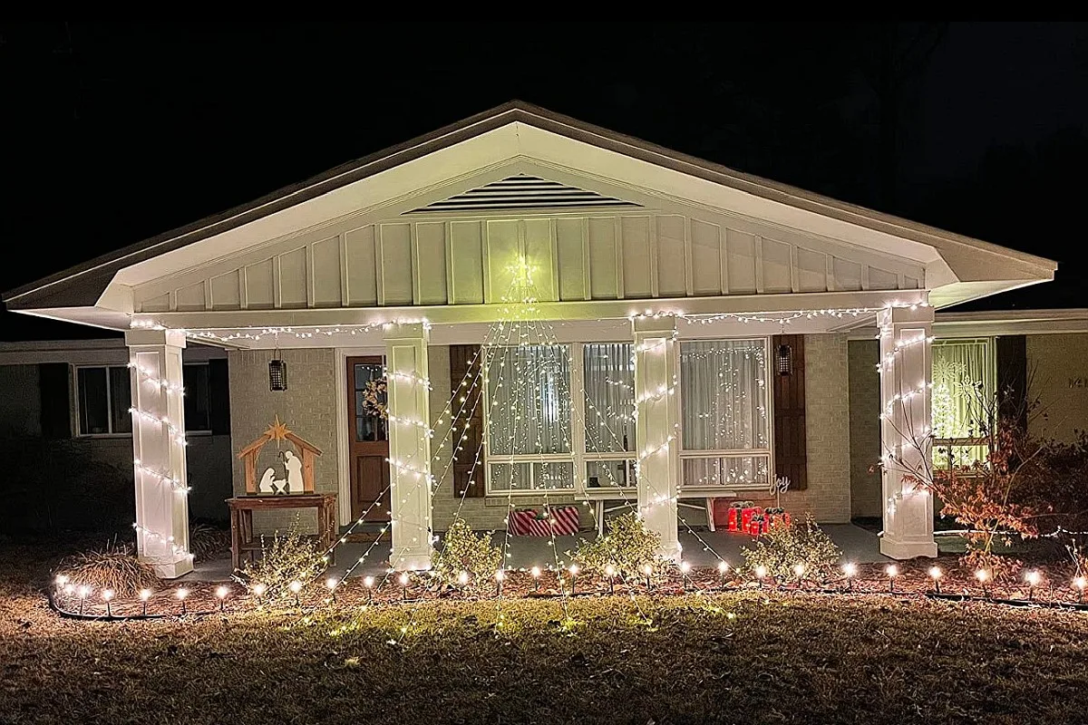 Elevate Your Outdoor Decor With LED Christmas Lights