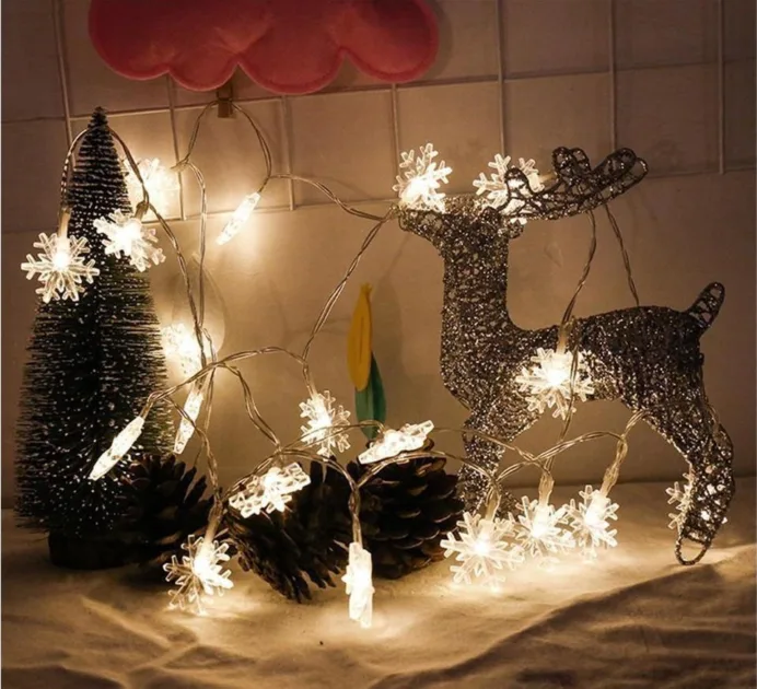Warm Stringlights Closeup Acorn Reindeer Angle View Snowflake Christmas Lights